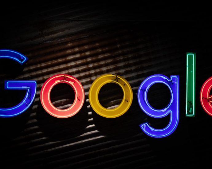 Google logo neon light signage