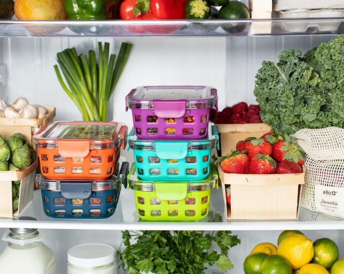 green and pink plastic container