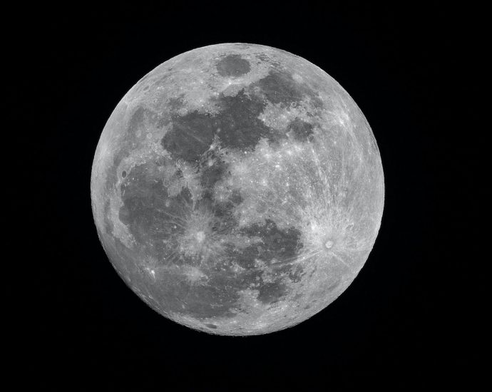 full moon photography