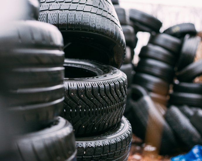 piles of car tires