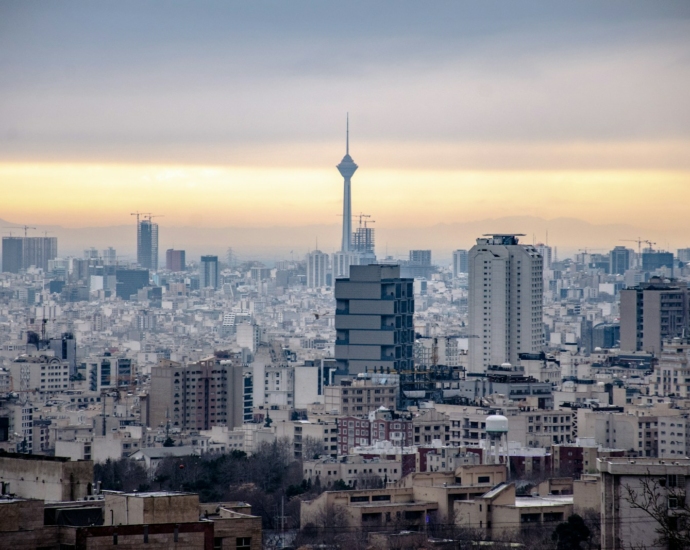 city skyline during sunset with city skyline