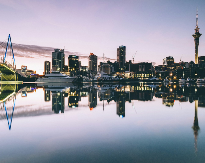 cityscape photo during daytime