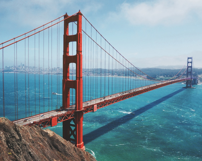 Golden Gate Bridge during daytime